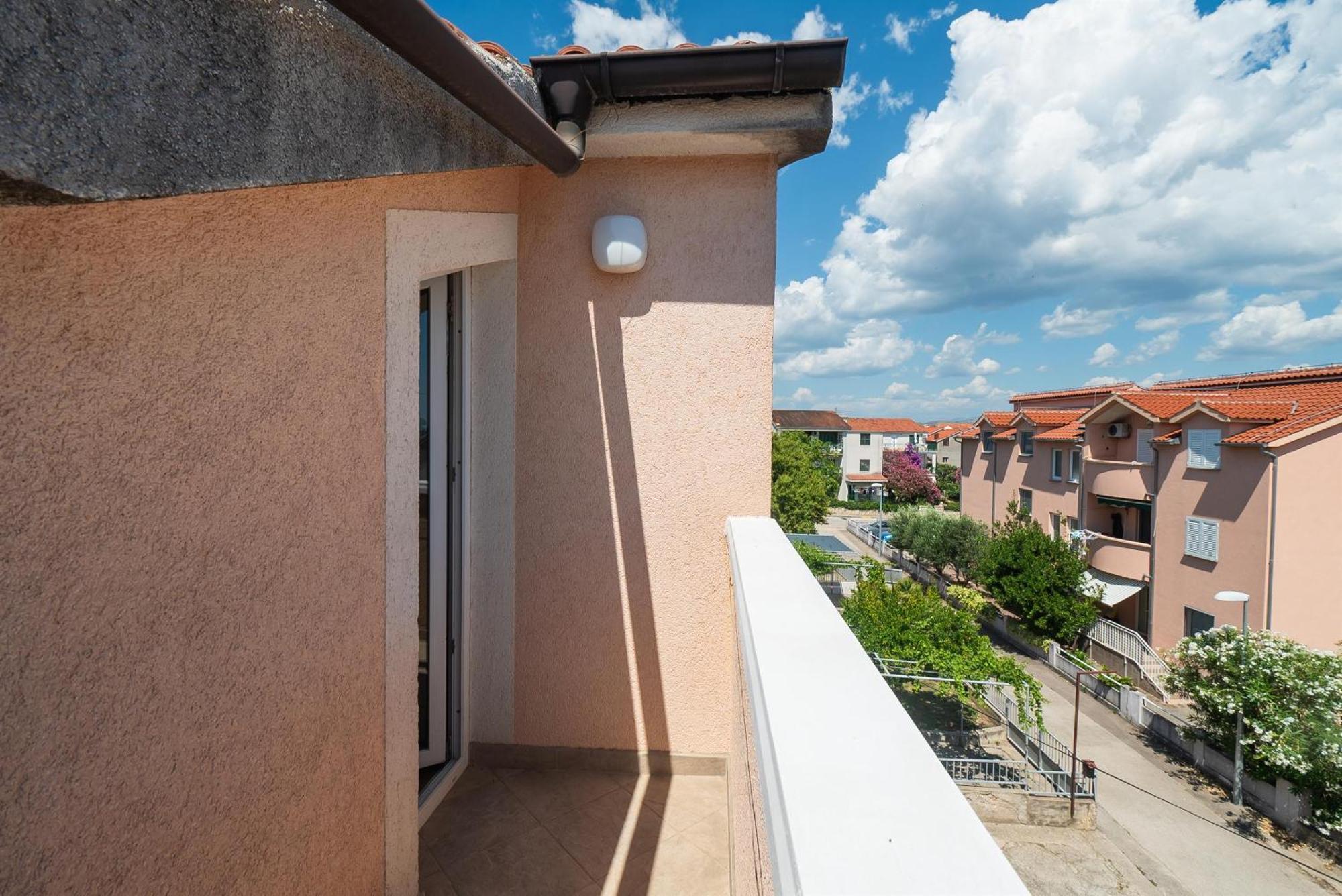 Apartments And Rooms Mladen Водице Стая снимка